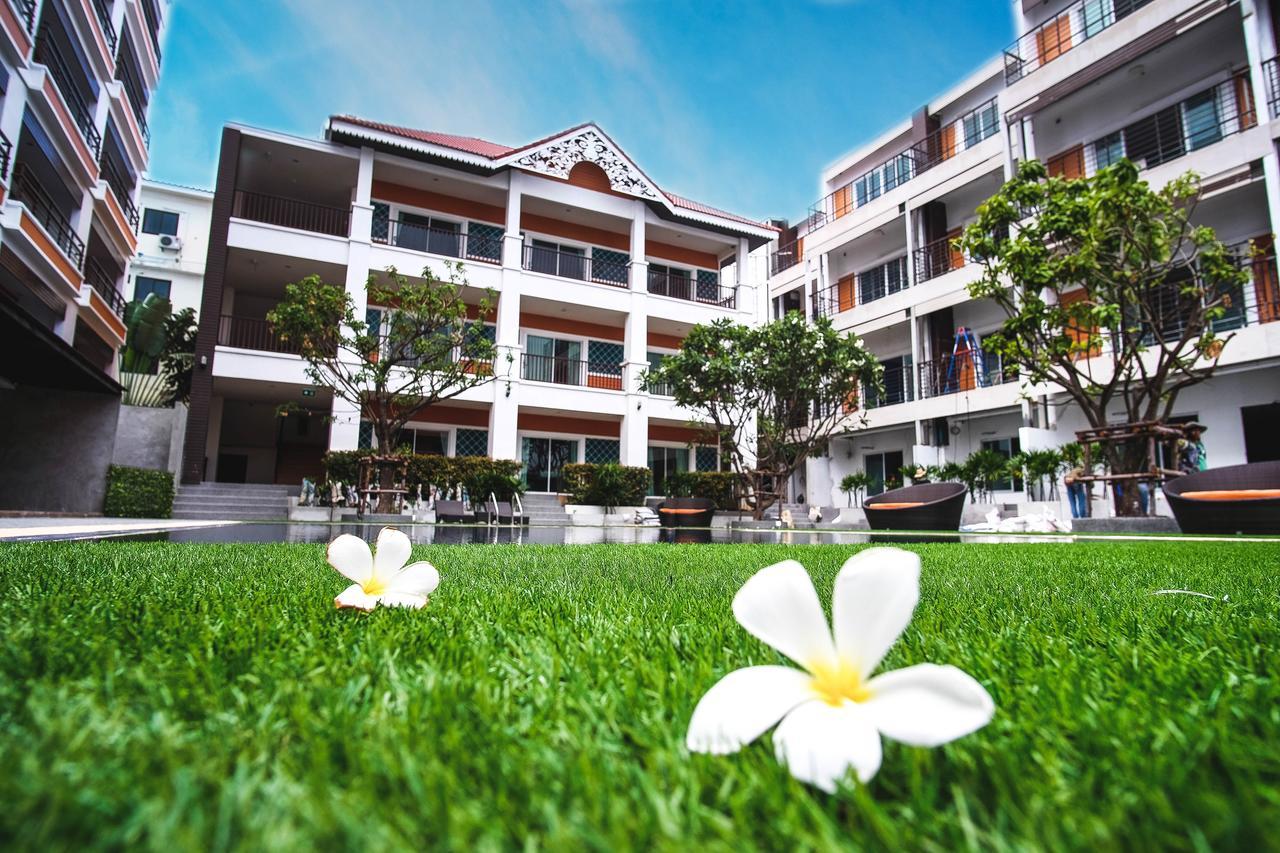 Fx Hotel Pattaya Buitenkant foto
