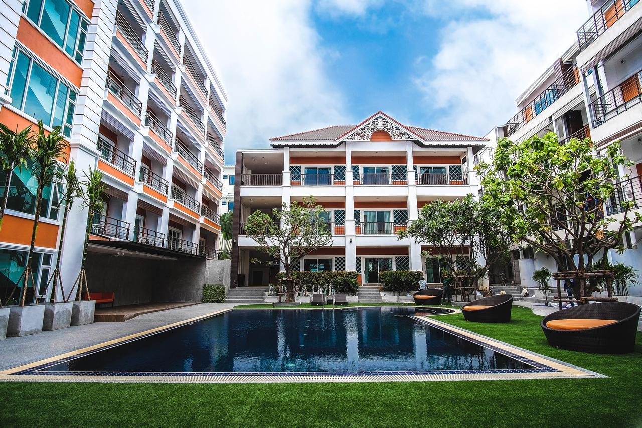 Fx Hotel Pattaya Buitenkant foto